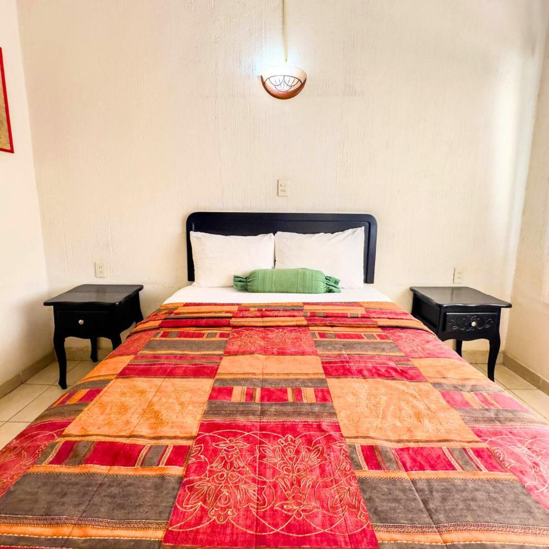 Villas Del Sol Hotel & Bungalows Oaxaca Екстер'єр фото